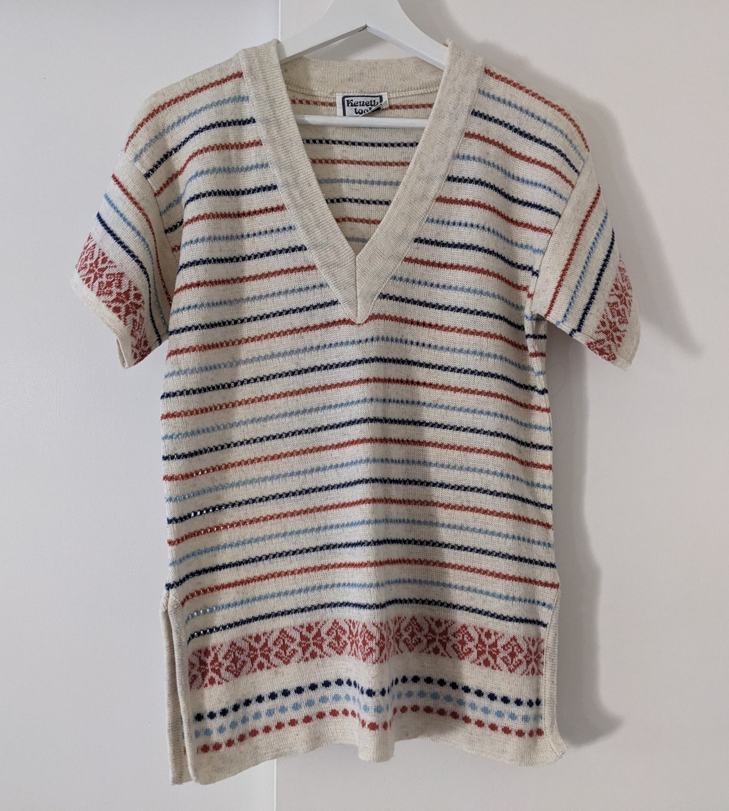 Red white and blue knit