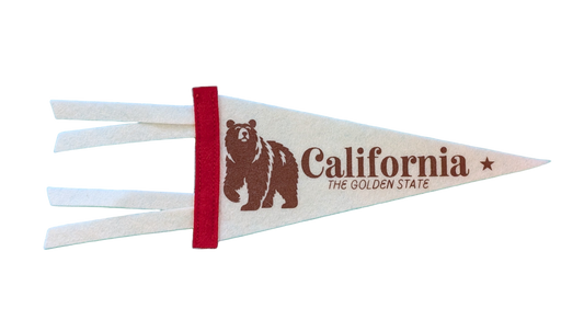 California, the Golden State souvenir pennant with brown bear on white felt