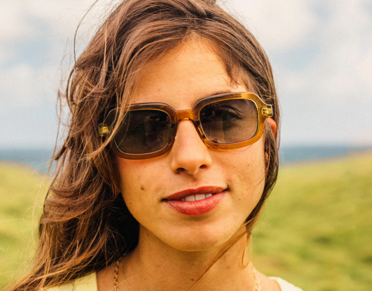 Lago Sunglasses on female model