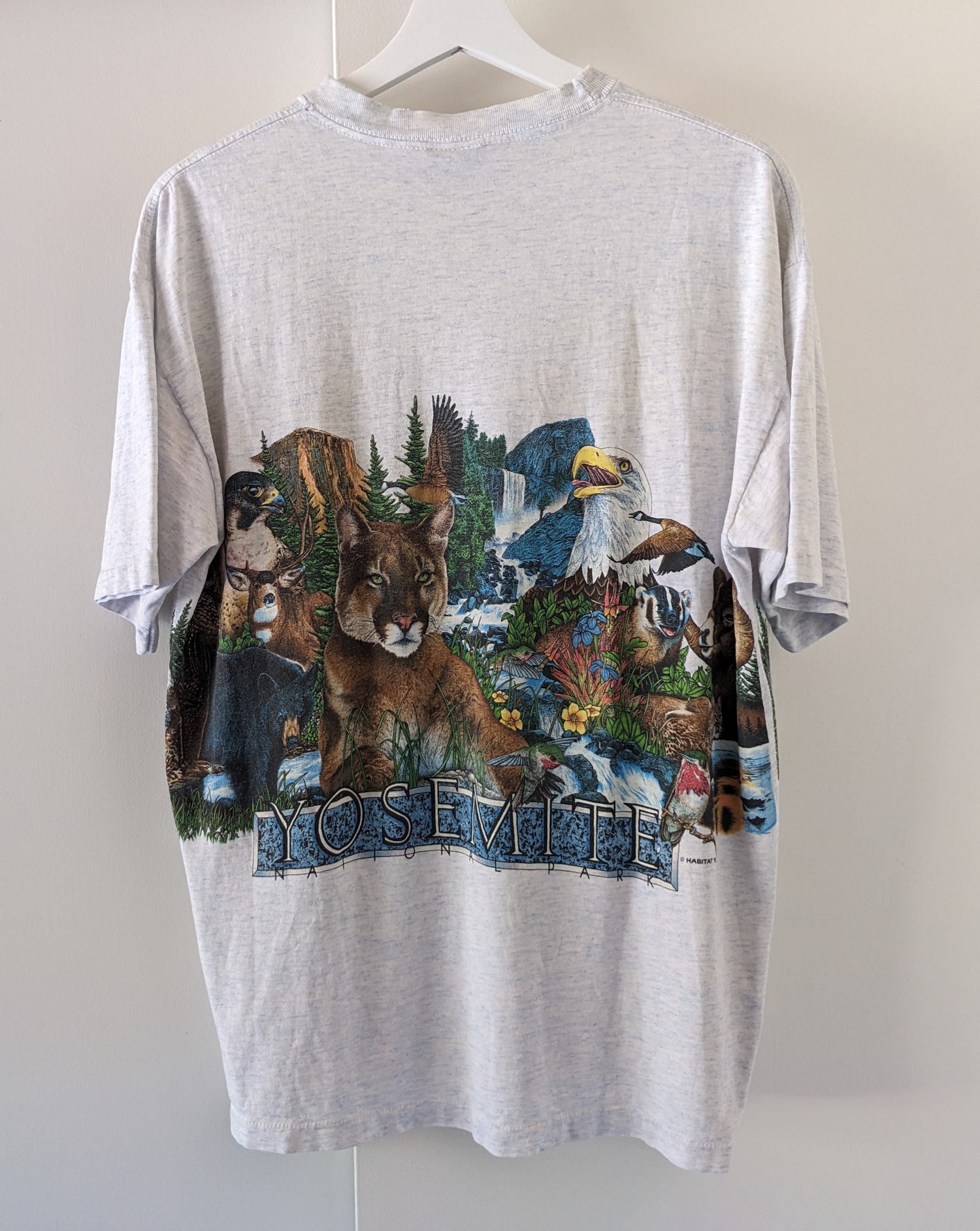 Heather gray Yosemite Habitat shirt with mountain lion, eagle, deer and more animals back side