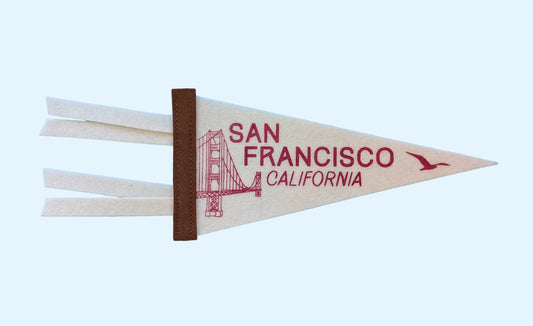 San Francisco California mini souvenir pennant featuring the Golden Gate Bridge on white felt
