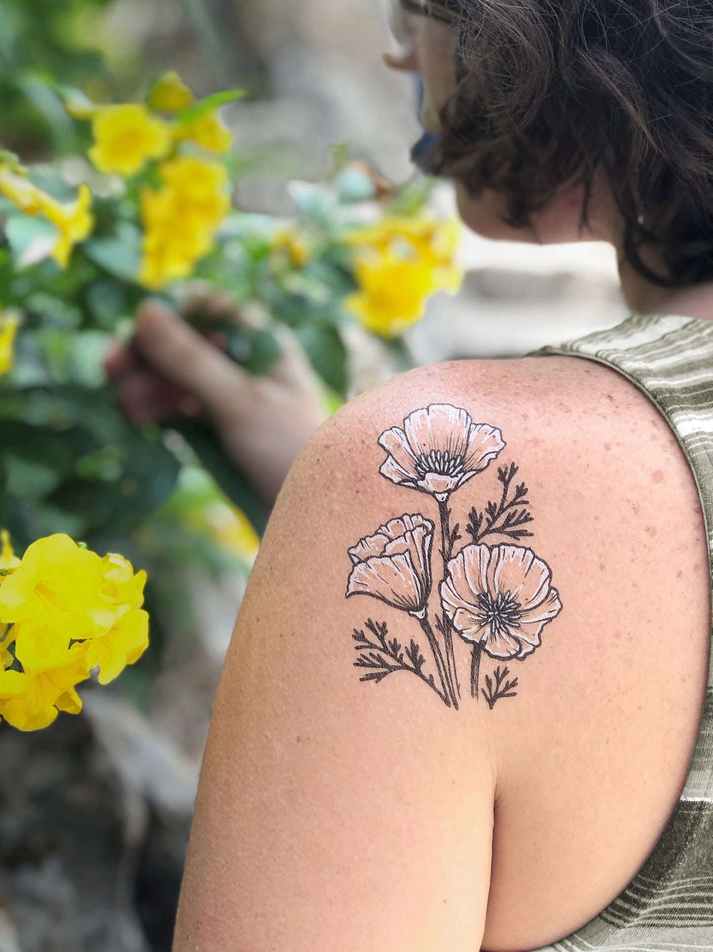 White and black poppy temporary tattoo by NatureTats