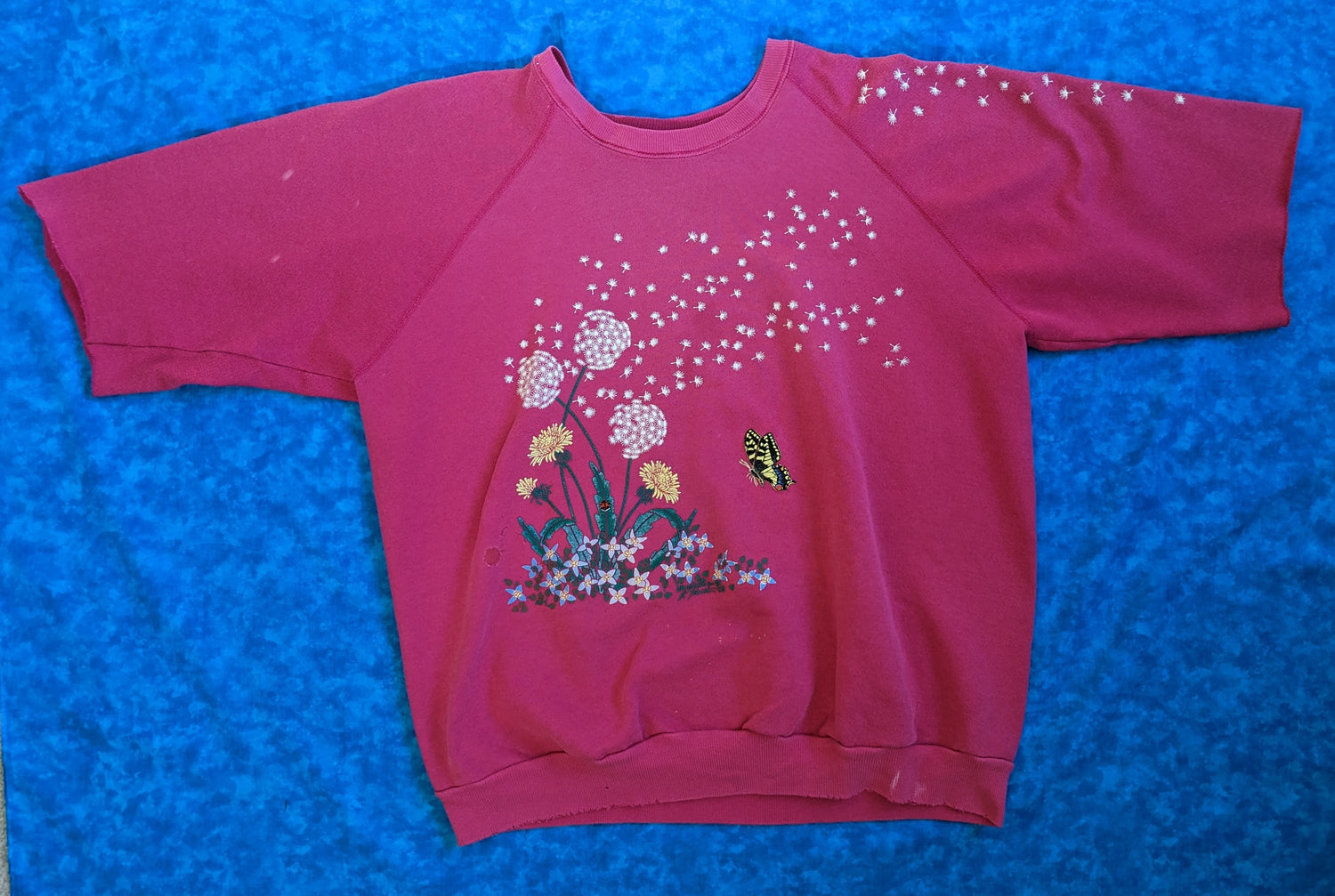 Pink Dandelions Morning Sun Vintage Sweatshirt with cut-off Short sleeves